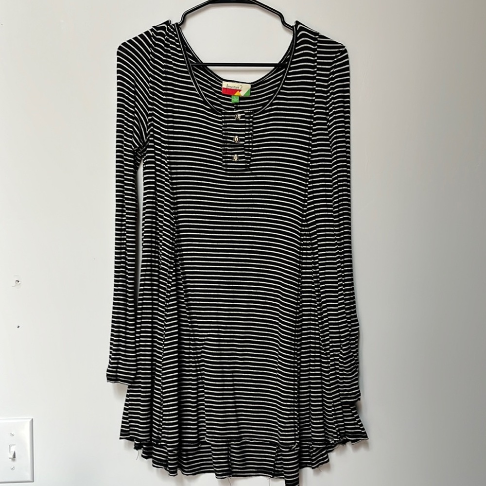 Striped tunic swing shirt